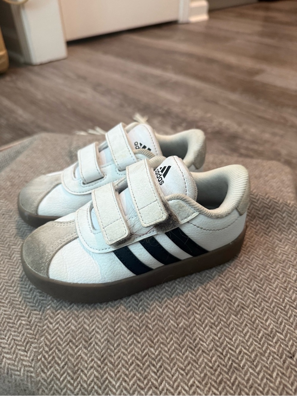 adidas Kids White Sneakers with Black Stripes and Brown Gum Sole